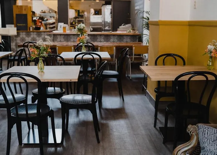 Shelter Jordan Christian